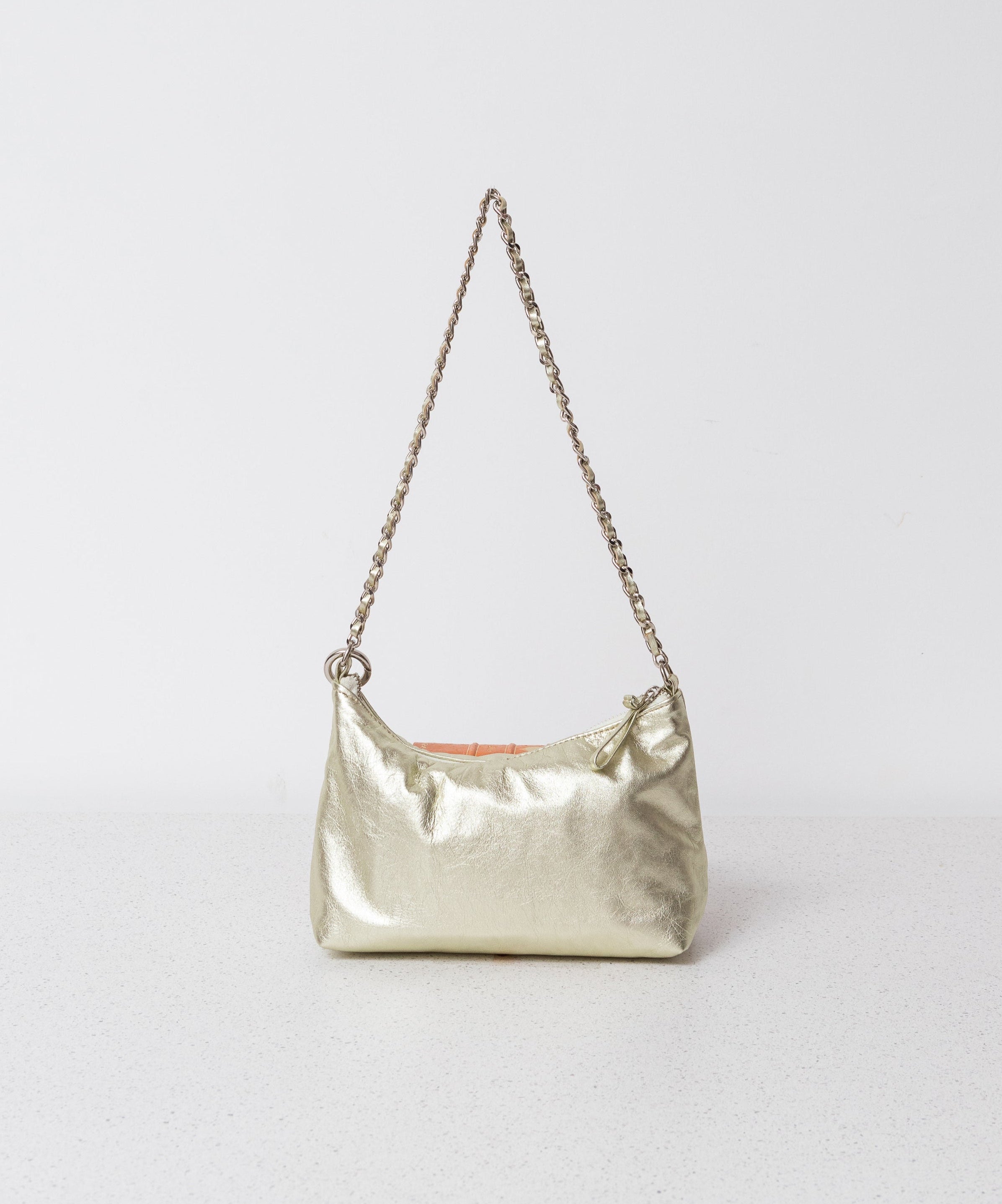 BOLSA CARLA  SOFT METALIZADO