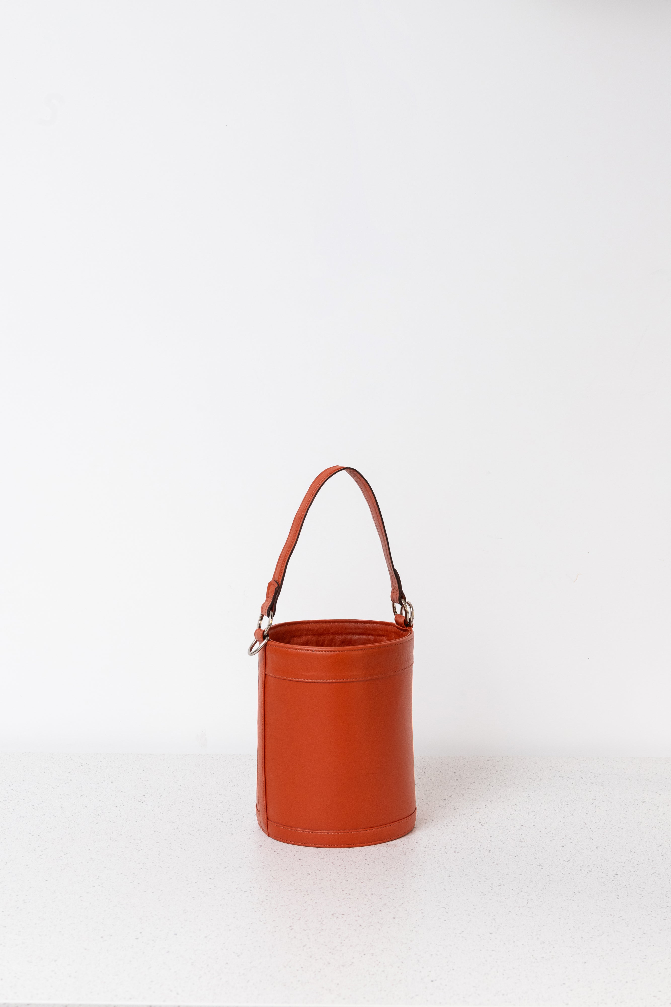 BOLSA MARGOT G COURO LISO