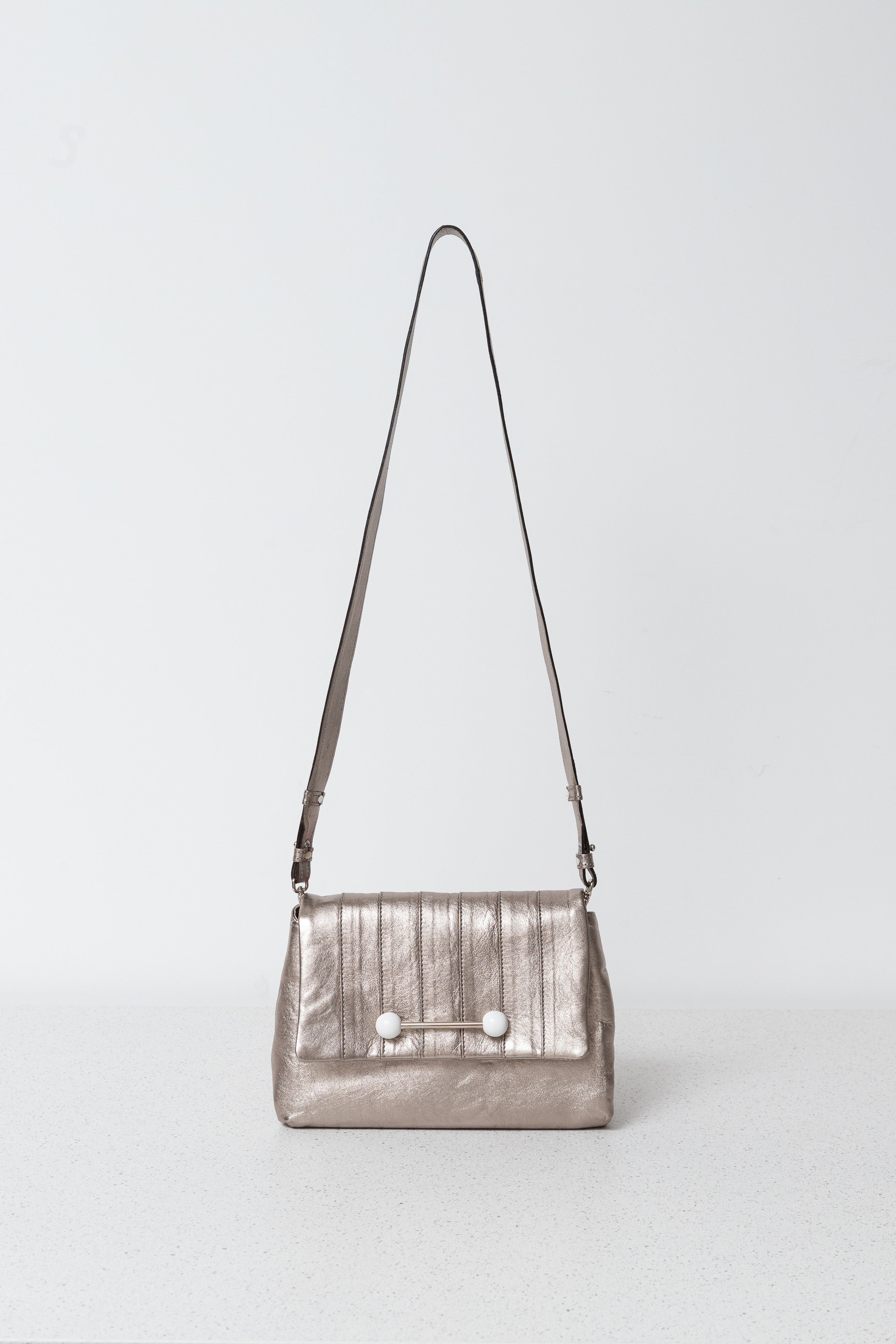 BOLSA MARILOU  SOFT METALIZADO