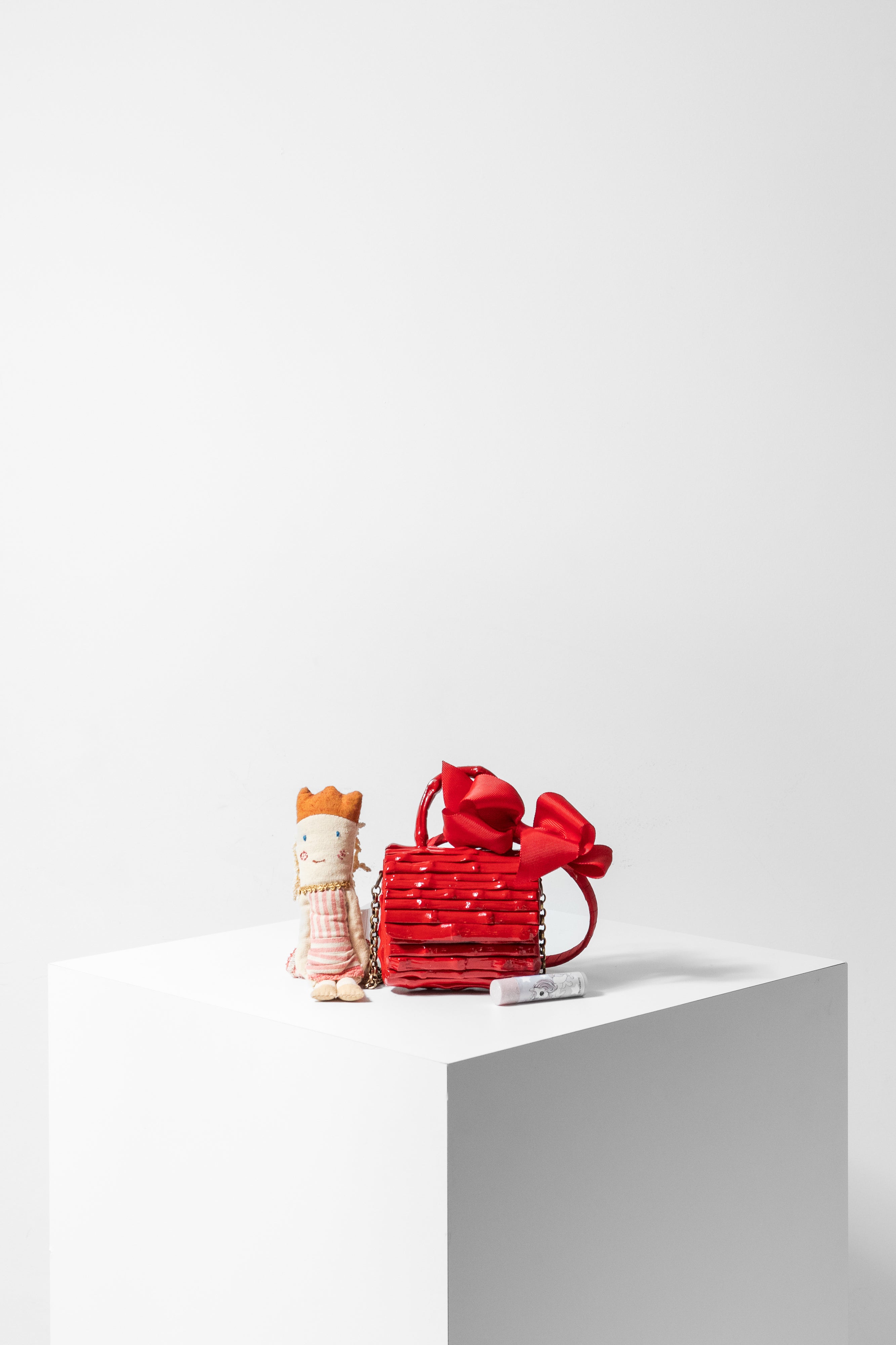 BOLSA BELZINHA LACCA C/ ALÇA