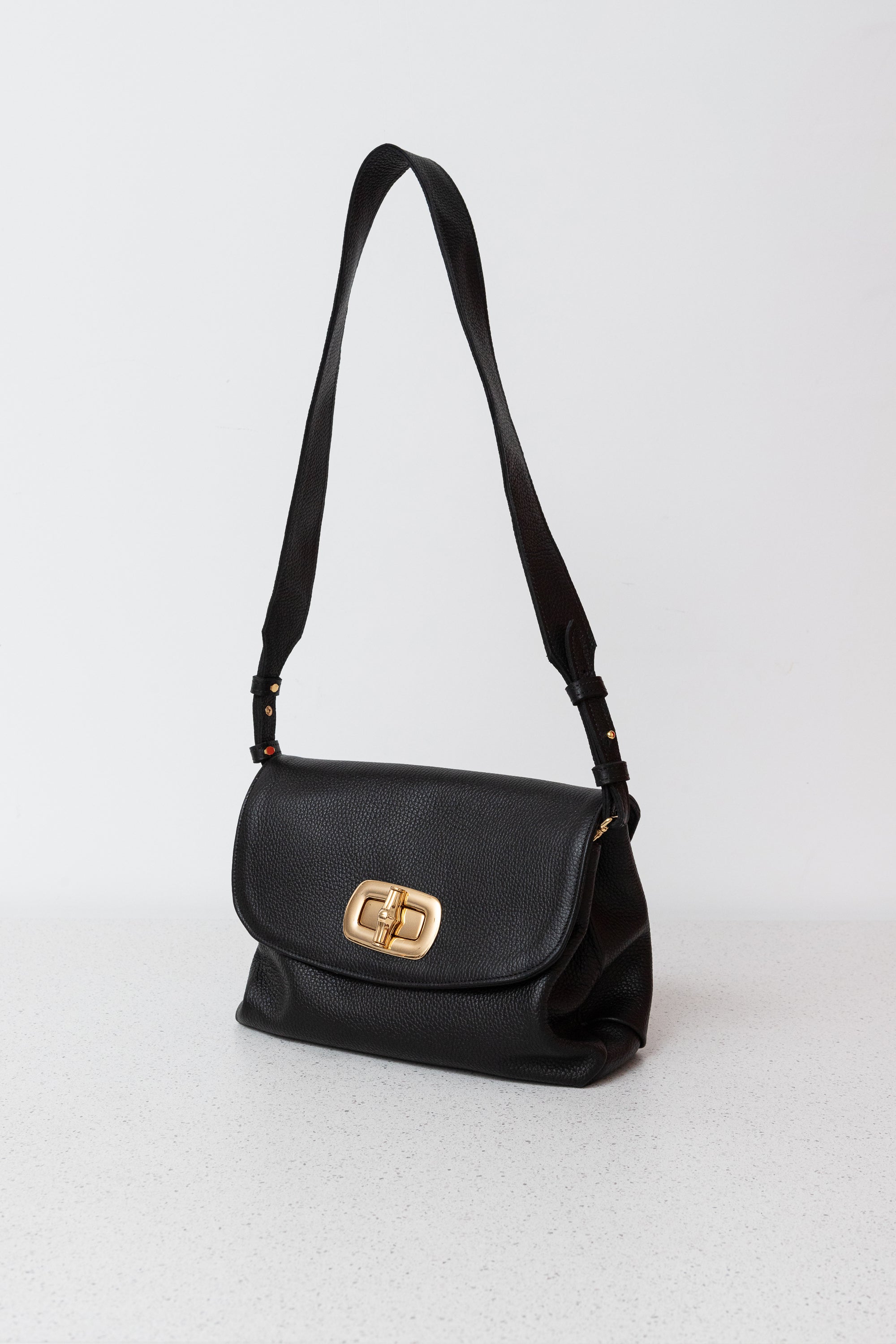 BOLSA LUCIA COURO PREMIUM