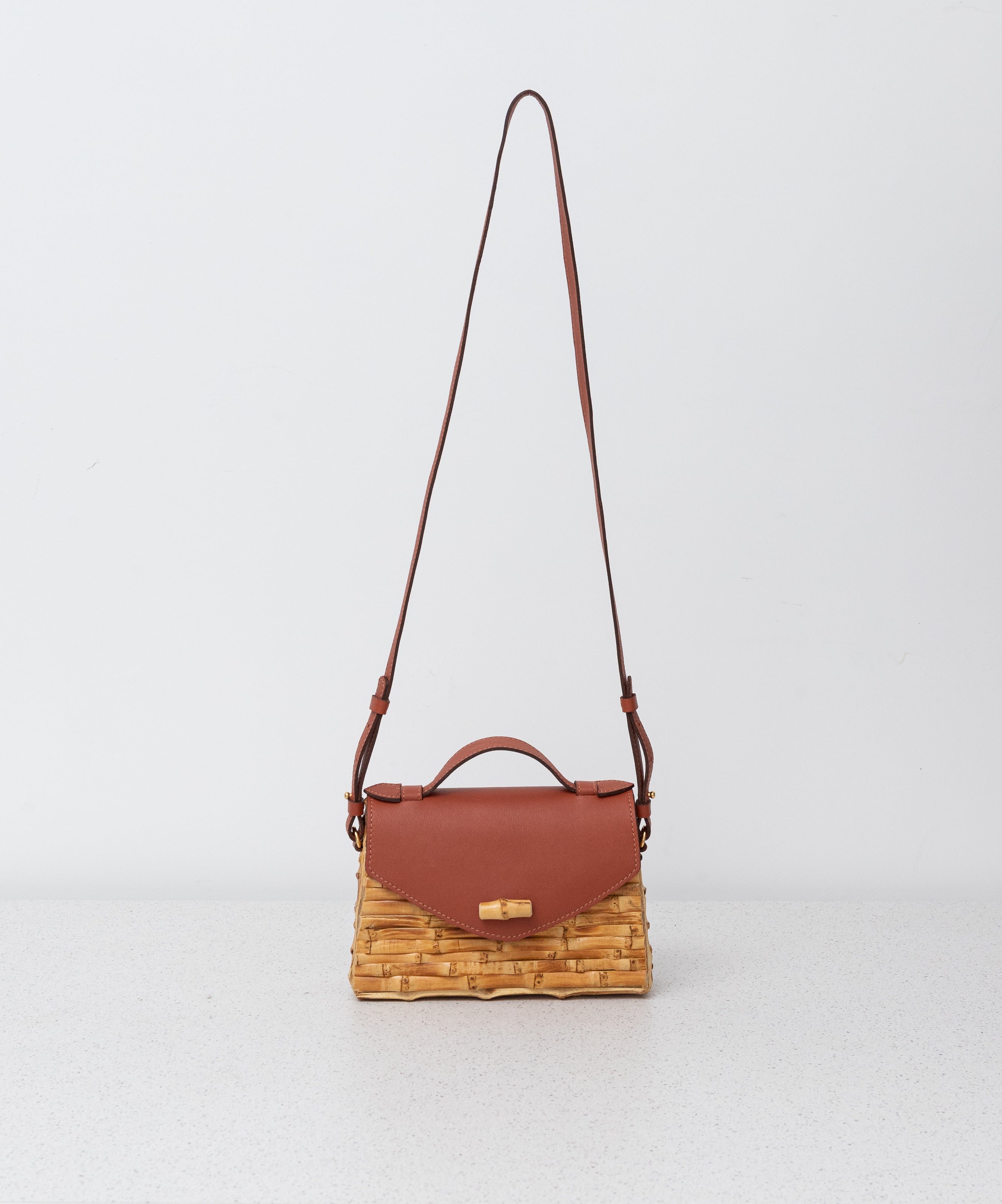 BOLSA CHERLENE M BAMBU